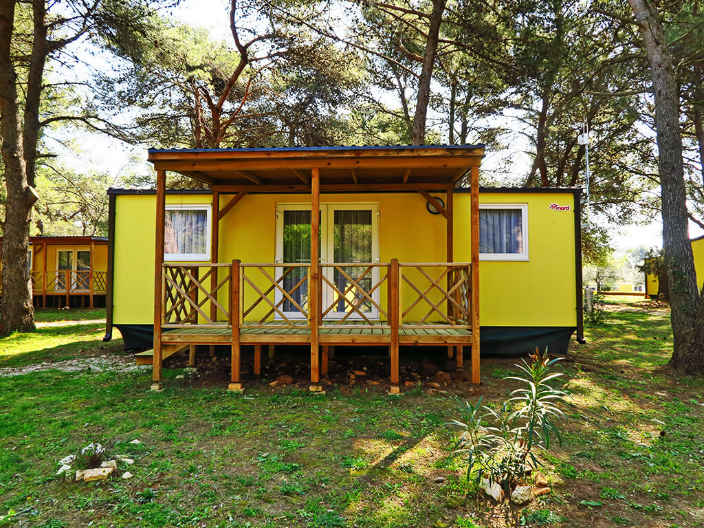 Camping Pineta mobile home in nature