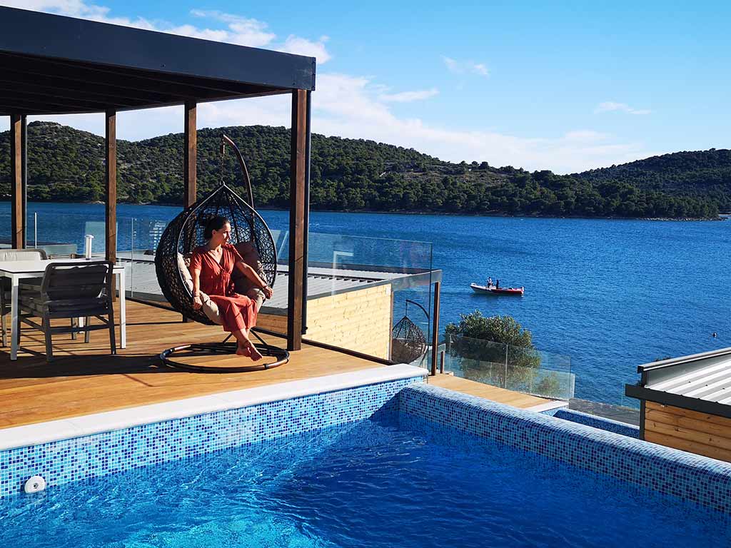 Olivia Green Camping Luxury Couple Camping Villa Seaview and Pool (1)