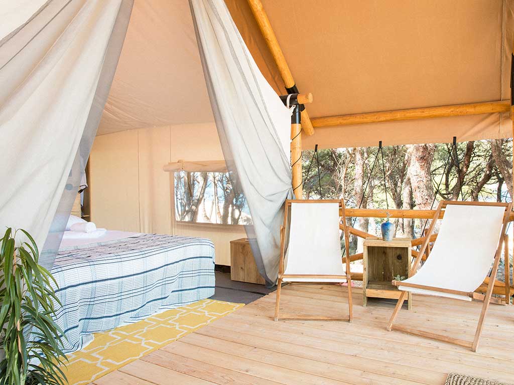 Campsite Obonjan Forest Lodge Bedroom and Terrace I 2