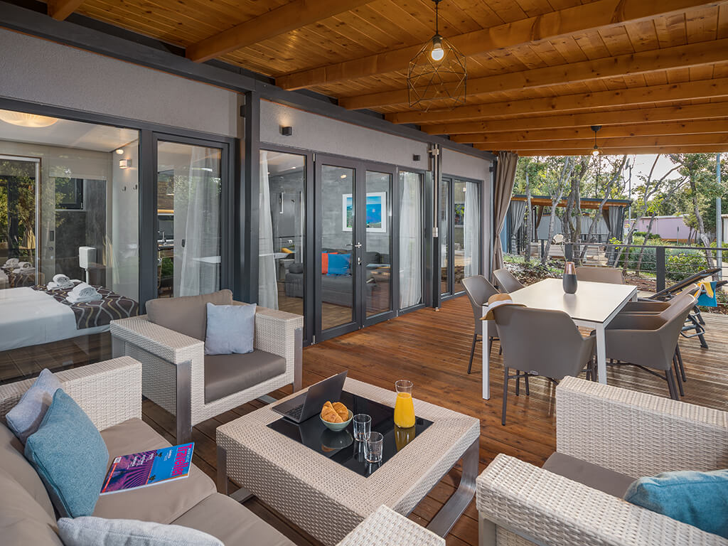 Campsite Mon Perin Mobile Home Prestige Villa Jacuzzi Exterior Terrace Lounge